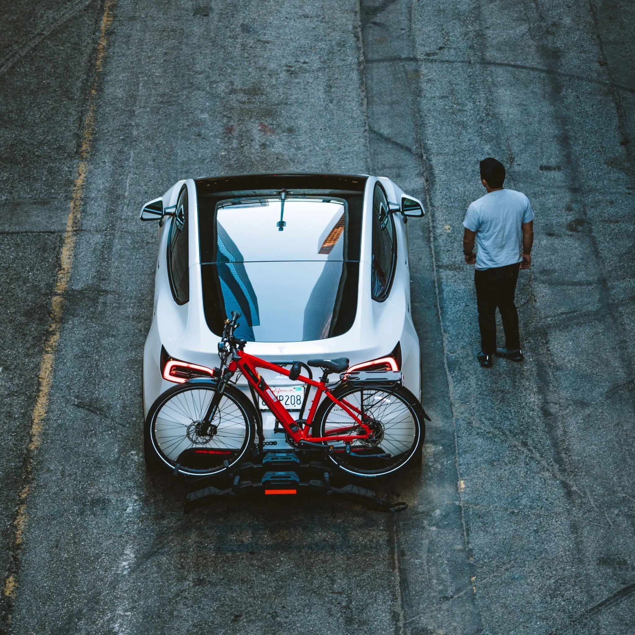 Hollywood Racks Destination E Bike Rack for Electric Bikes